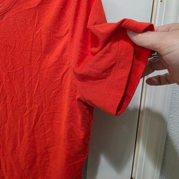 Nike Women’s Orange Crop Top L | Slim Fit Athletic Tee | Activewear Workout - Picture 5 of 7